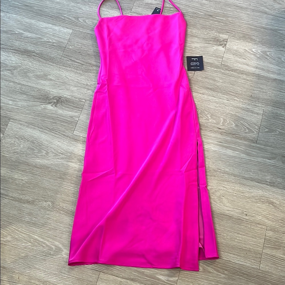 LULUS SATIN MIDI DRESS NWT SIZE XS